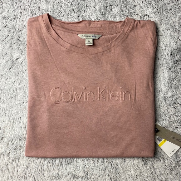 Calvin Klein Jeans Tops - 🆕️Calvin Klein Tee